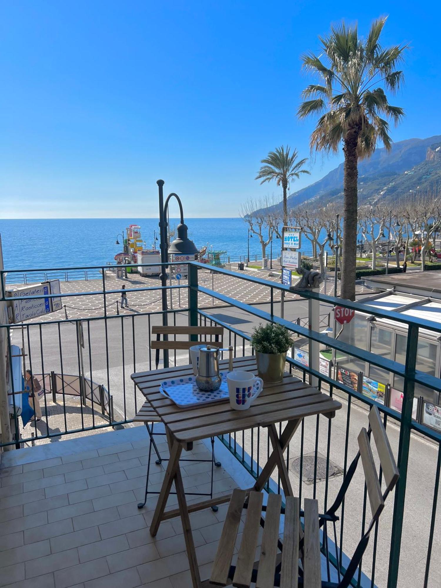 La Casa Lungo Il Mare Apartamento Maiori Exterior foto